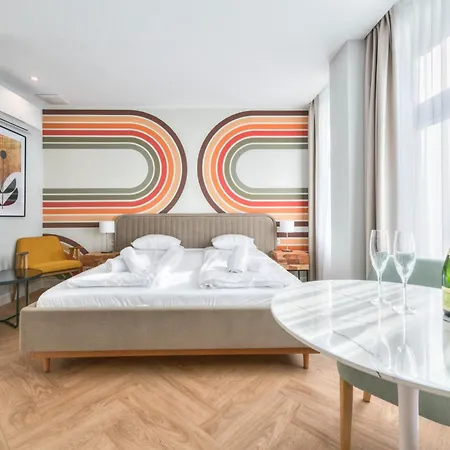 Retro Boutique By Northside Apartman