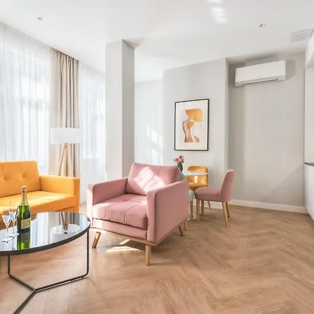 Retro Boutique By Northside * 格但斯克