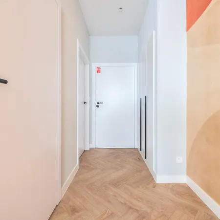 Retro Boutique By Northside Apartman *