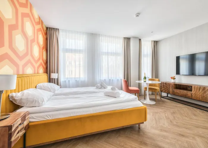 Retro Boutique By Northside Apartman *