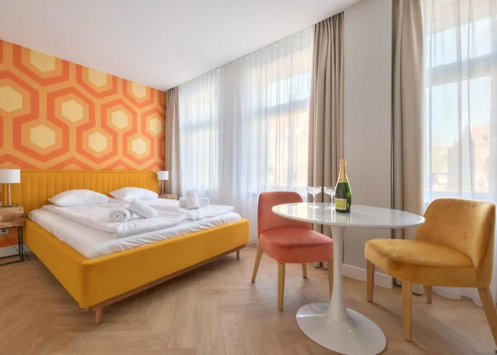 Retro Boutique By Northside Apartman *