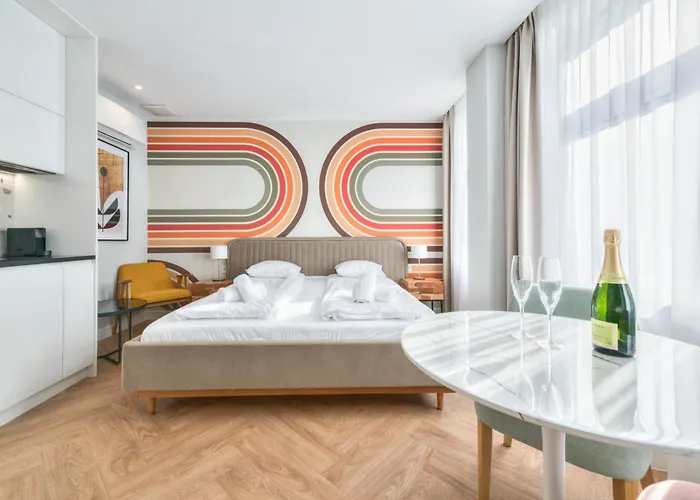 Retro Boutique By Northside Apartman