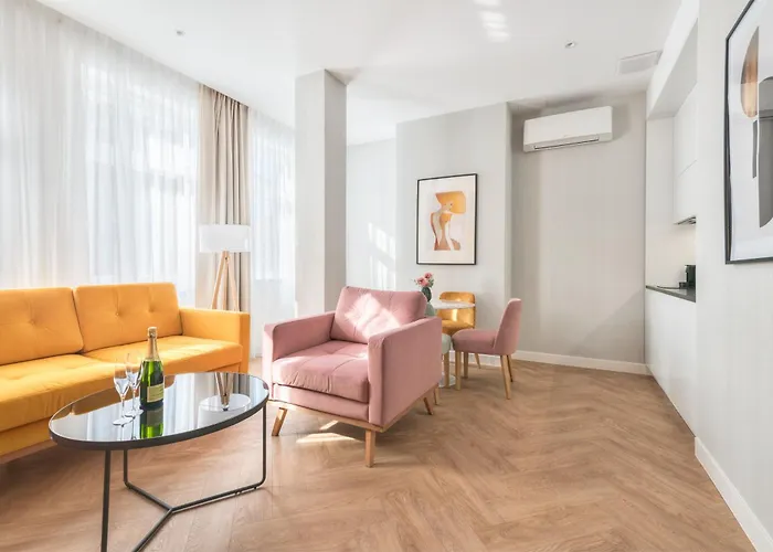 Retro Boutique By Northside * 格但斯克