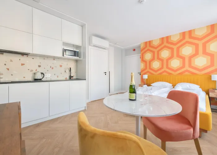 Retro Boutique By Northside *